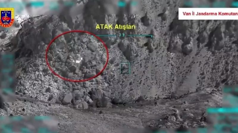   Taarruz helikopteri ATAK-J ve J-SİHA’ların Van’ın Başkale kırsalında