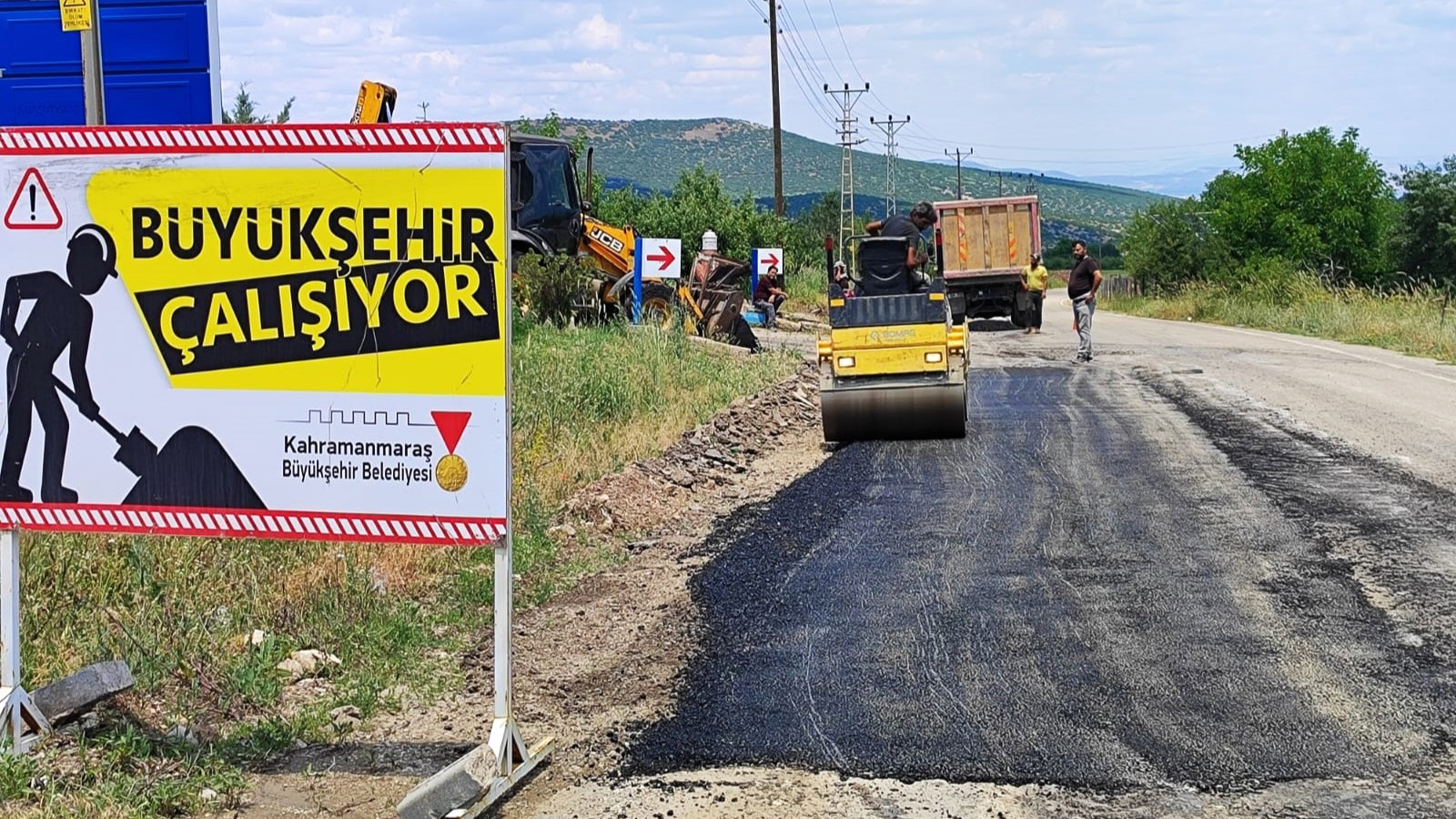 Büyükşehir, Göksun – Elbistan Bağlantı Yolunu Bakıma Aldı