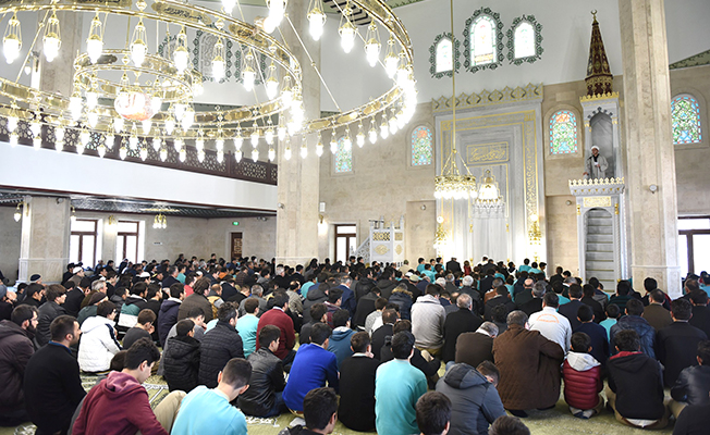 Kahramanmaraş ilinde yaşayan vatandaşlar Kahramanmaraş bayram namazı saati kaçta merak