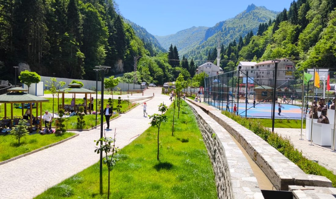 Doğanın koynundaki Şalpazarı Millet Bahçesi büyülüyor Mustafa ÖZCAN / BHA—TRABZON