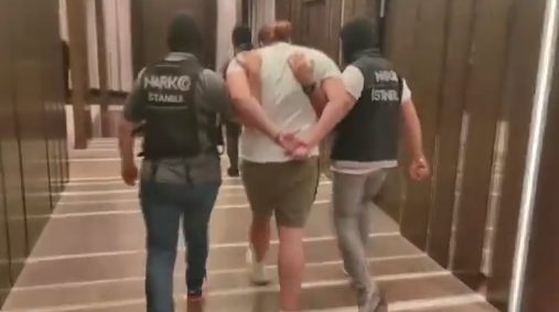 Karadağ tarağından çıkartılan İnterpol Kırmızı Bülteniyle “Uyuşturucu Madde Ticareti ve