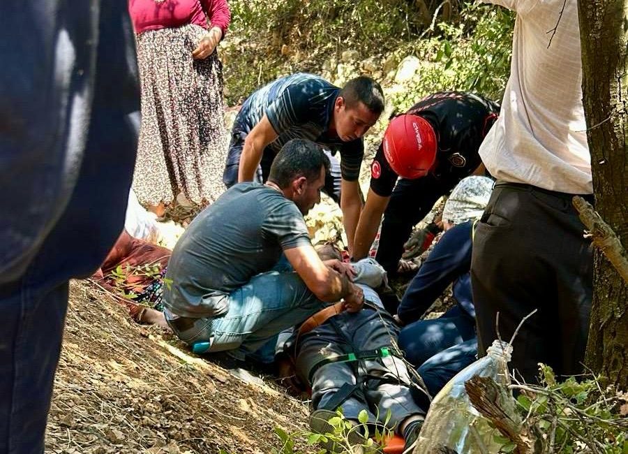 Kahramanmaraş’ta sürücüsü kontrolünü kaybettiği