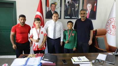   Ağrı Gençlik ve İl Müdürü Ahmet Çelebi, başarılı