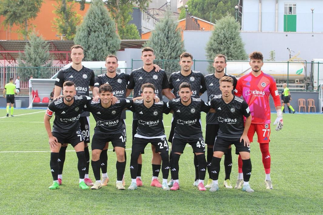 Kipaş Holding’in Ana Sponsorluğunu Üstlendiği Kahramanmaraş İstiklalspor Sezona Galibiyetle Başladı