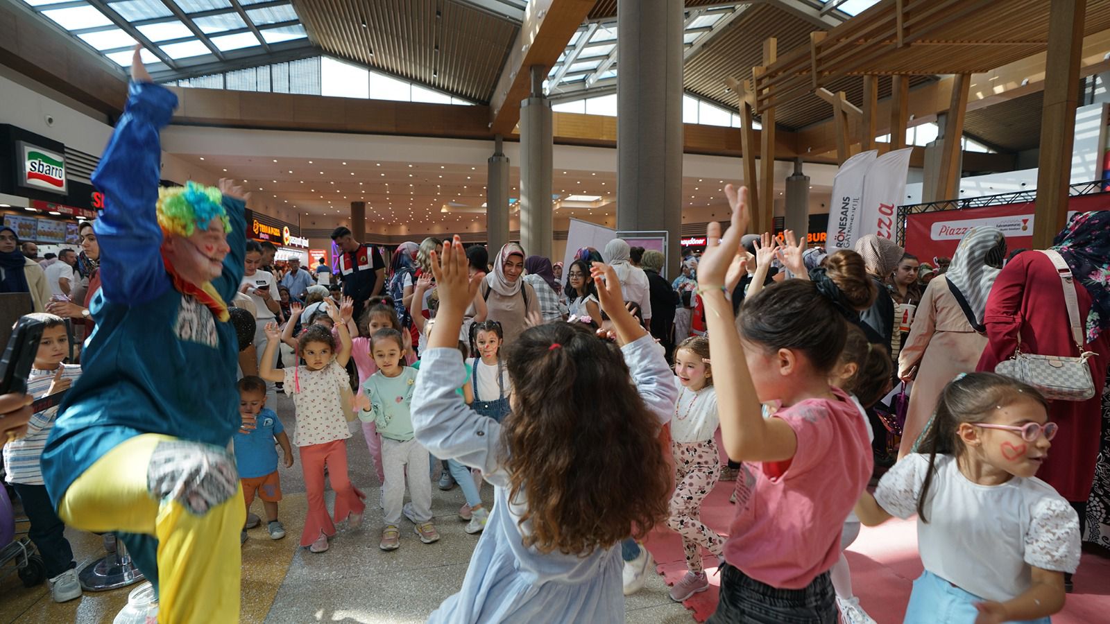 Kız Çocukları, Büyükşehir’in Etkinliğinde Unutulmaz Anlar Yaşadı