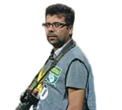 Yıkıntılar Arasından Yükselen Umut! İnsanlar doğaları gereği kazananın yanında olmayı