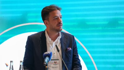 Nohutlu; “Ana pazarımız olan Avrupa Birliği, petrolden yapılma elyafları pamuktan