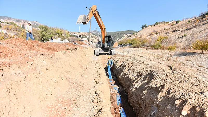 Büyükşehir, Dulkadiroğlu’nda Mahallelerin Altyapısını Yeniliyor