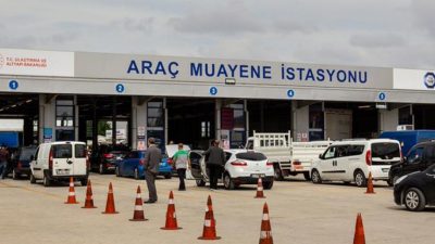 Yeni yılla birlikte birçok hizmet kaleminde zam yağmuru yaşanacak. Vergi,