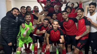 Bölgesel Amatör Ligde Kahramanmaraş’ı Temsil eden Onikişubatspor Şanlıurfa ekibi karşısında