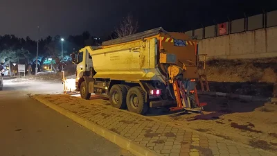 Büyükşehir, Yağışlarla Oluşabilecek Aksamaların Önüne Geçmek İçin Nöbetini Sürdürüyor