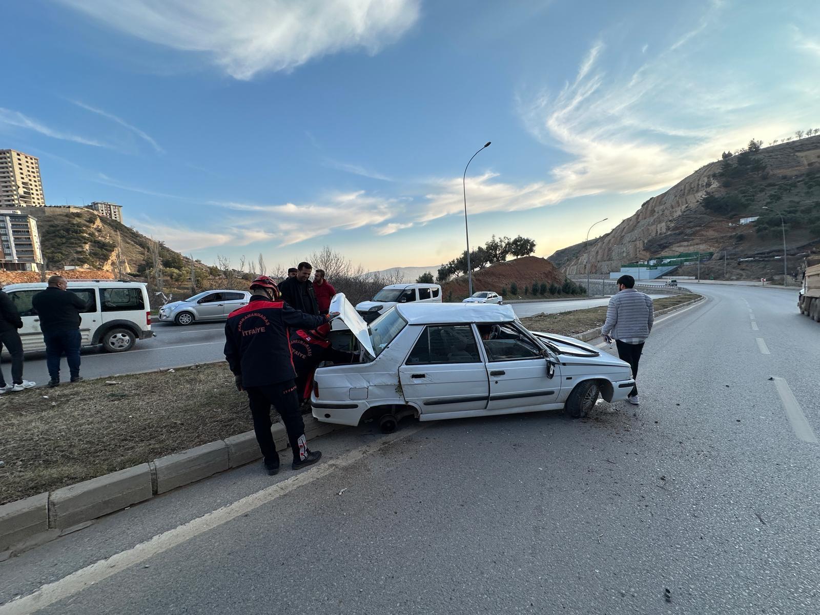 Kahramanmaraş’ta hafif ticari araç ile otomobil çarpıştı: 2 yaralı 1 IMG WA