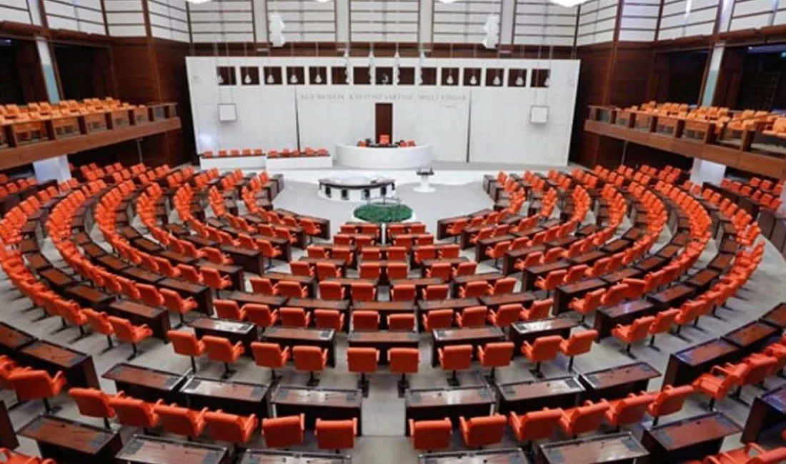 Yeni resmi tatil yolda: Meclis’e sunulacağı tarih açıklandı Nevruz Bayramı’nın ülke genelinde resmi tatil olarak kabul edilmesine yönelik