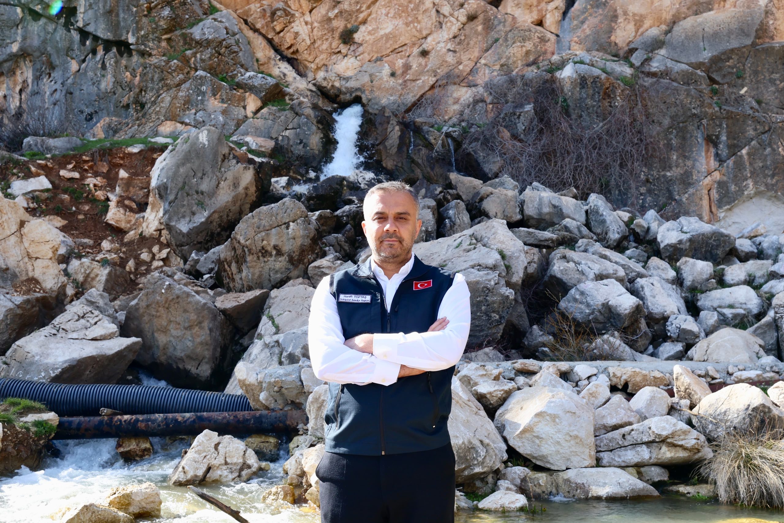 Başkan Hanifi Toptaş, enerjisiyle üreten, geliriyle güçlenen Onikişubat’ı inşa ediyor 1 WhatsApp Image at .. ()