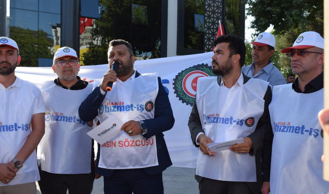 Akif Dağ, depremin merkez üssü olan bölgede düzenlediği basın açıklamasında