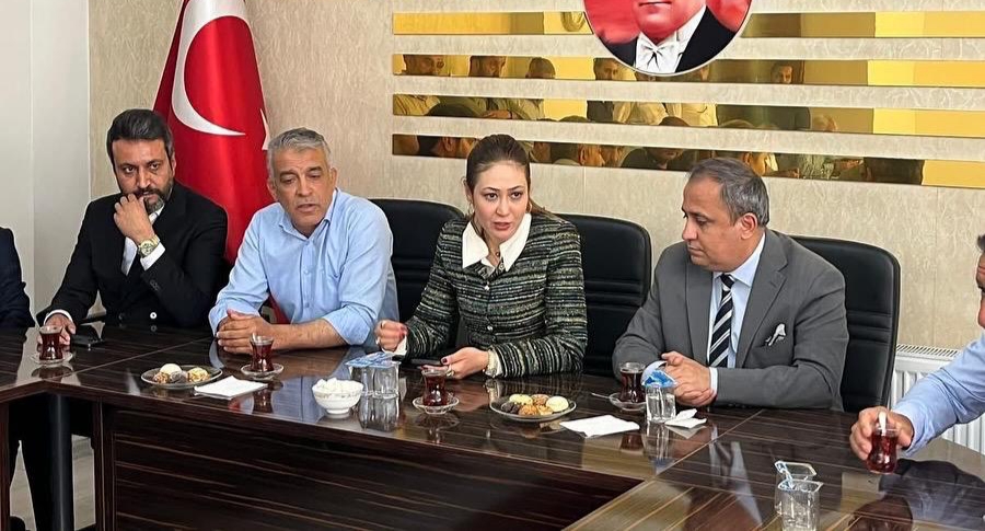 MHP’li Dora: “Tarımsal Üretim Bir Milli Güvenlik Meselesidir Ziyaret sırasında yaptığı açıklamada Dora, tarım sigortası kapsamında TARSİM’in zarar