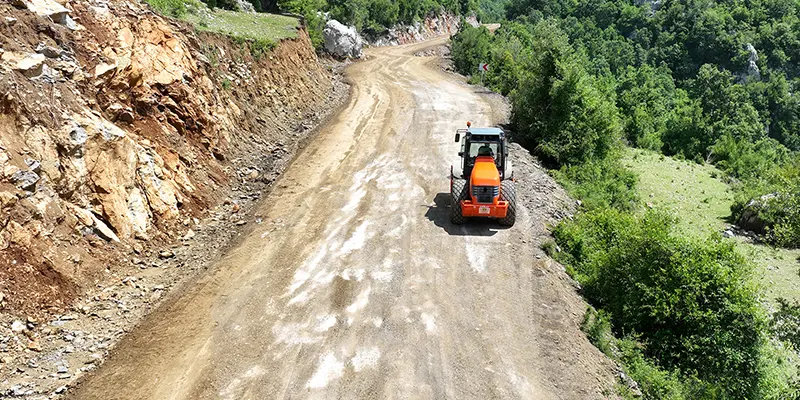 Kahramanmaraş Büyükşehir Belediyesi, şehir genelinde ulaşımı daha konforlu ve güvenli