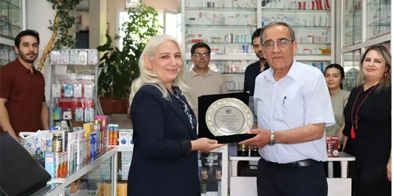 Eczacılık mesleğinde 50. yılını onurla tamamlayan değerli meslektaşımız Sevgili Ecz.
