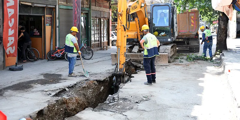 KASKİ Kahramanmaraş’ta 14 Mahalleye 115 Kilometrelik Altyapı Yapıyor Projenin şehir merkezine yönelik ayağında; Dulkadiroğlu’na bağlı Namık Kemal, Yavuz