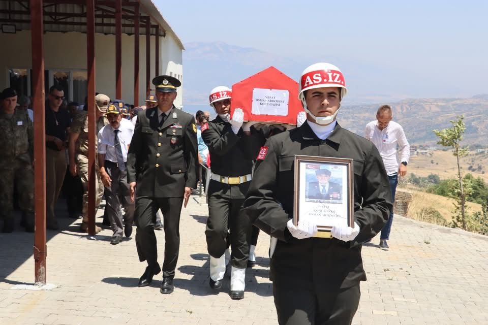 Türkiye Muharip Gaziler Derneği Kahramanmaraş Şube Başkanı Tayfun Özbek, merhum