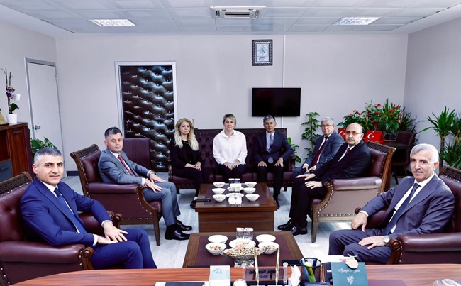 Vali Ünlüer, sosyal güvenlik hizmetlerinin vatandaşlara daha etkin ve kaliteli