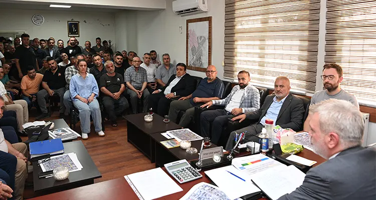 Başkan Görgel, Sanayi Sitesi Esnafıyla Bir Araya Geldi Ziyaretin ardından değerlendirmelerde bulunan Büyükşehir Belediye Başkanı Fırat Görgel, “Şehrimizin