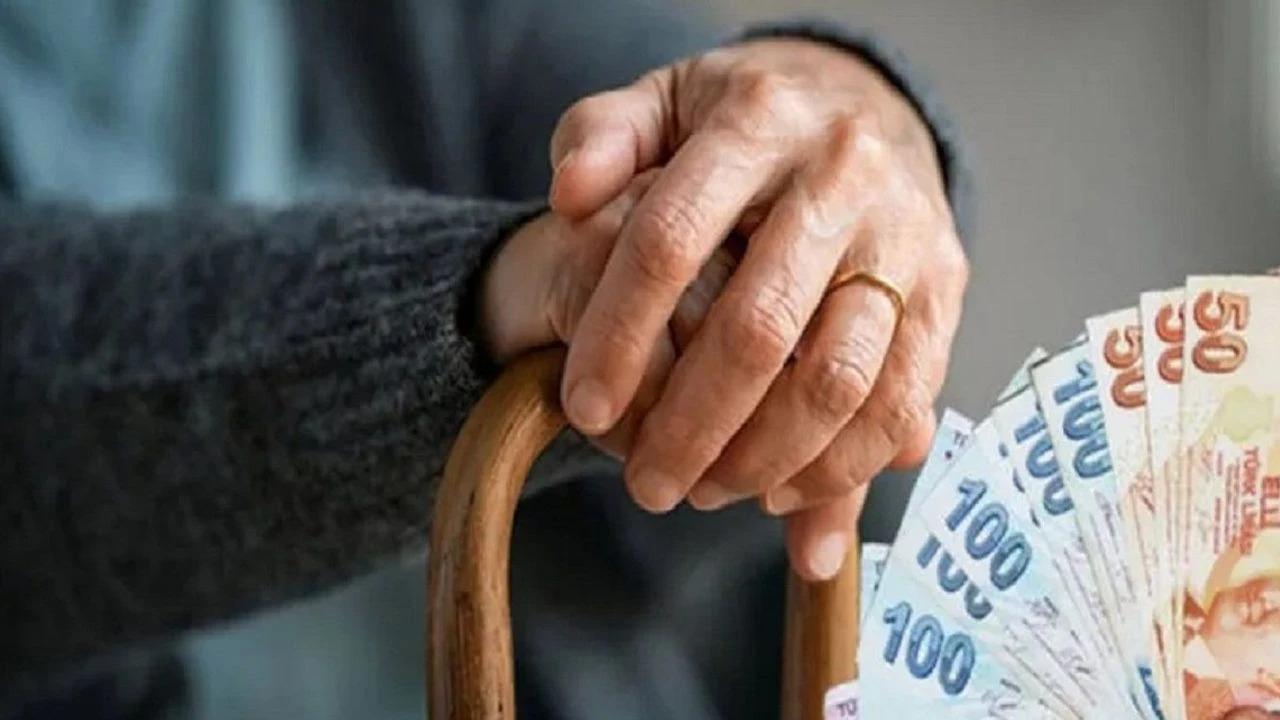 meclisten gecti emekli ayliklari zamli yatacak