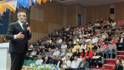 Ünal, konuşmasında 2003 yılında başlayan siyaset akademisi serüvenine değinerek, “İlk