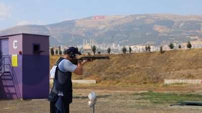 Üç gün süren organizasyona 19 ilden 78 sporcu katılırken, atış