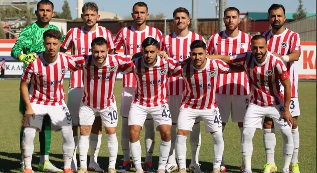 Maça etkili başlayan kırmızı-beyazlı ekip, 35. dakikada Kerem Kaya’nın golüyle