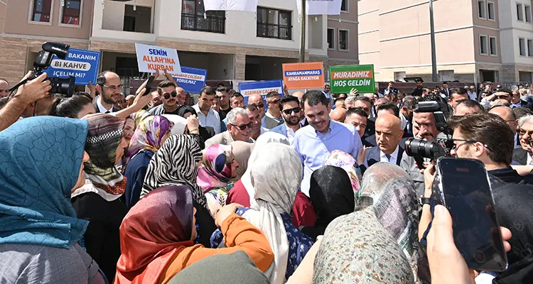 Bakan Murat Kurum; “Kahramanmaraş’ta Tüm Afet Konutlarımızı Tamamlayacak Aynı Zamanda Sosyal Konut Projemize de Başlayacağız” Bakan Kurum, “Kahramanmaraş’ımız 6 Şubat’ta yaşadığımız o acı günde çok