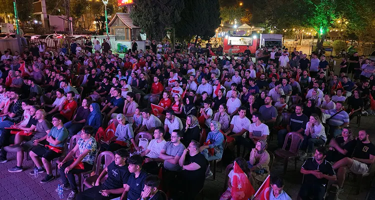 Arena Riga'da oynanan ve büyük çekişmeye sahne olan karşılaşmayı dev