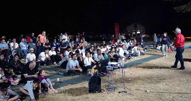 Yaz döneminde teknolojiye meraklı gençler için özel olarak hazırlanan Bilişim