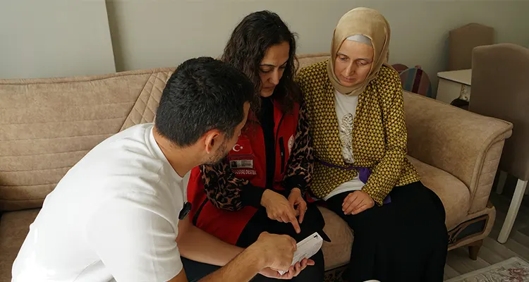 Sessiz Dünyaya Dokunan Teknolojik Destek Kahramanmaraş Büyükşehir Belediyesi, sosyal belediyecilik anlayışı çerçevesinde özel gereksinimli bireylerin