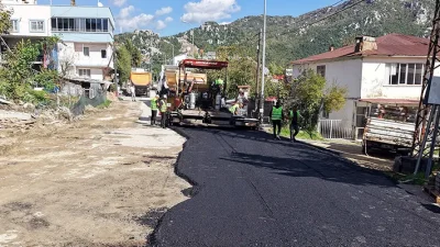 Kahramanmaraş Büyükşehir Belediyesi, Andırın Tufanpaşa Mahallesi’nde altyapı çalışmalarının ardından 2