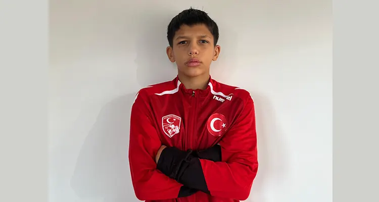 Kahramanmaraşlı İbrahim Bera Kıvrak’tan Büyük Başarı: Balkan Şampiyonu Oldu Romanya’da düzenlenen U17 Güreş Balkan Şampiyonası’nda Kahramanmaraşlı milli sporcu İbrahim
