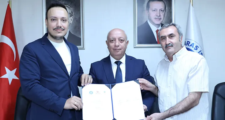 Üniversitemiz, topluma değer katmayı ve gençlerimizin gelişimine katkı sunmayı en