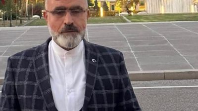 Kadir Gülmez, yaptığı açıklamada esnafın yaşadığı sıkıntılara dikkat çekerek, “Biz