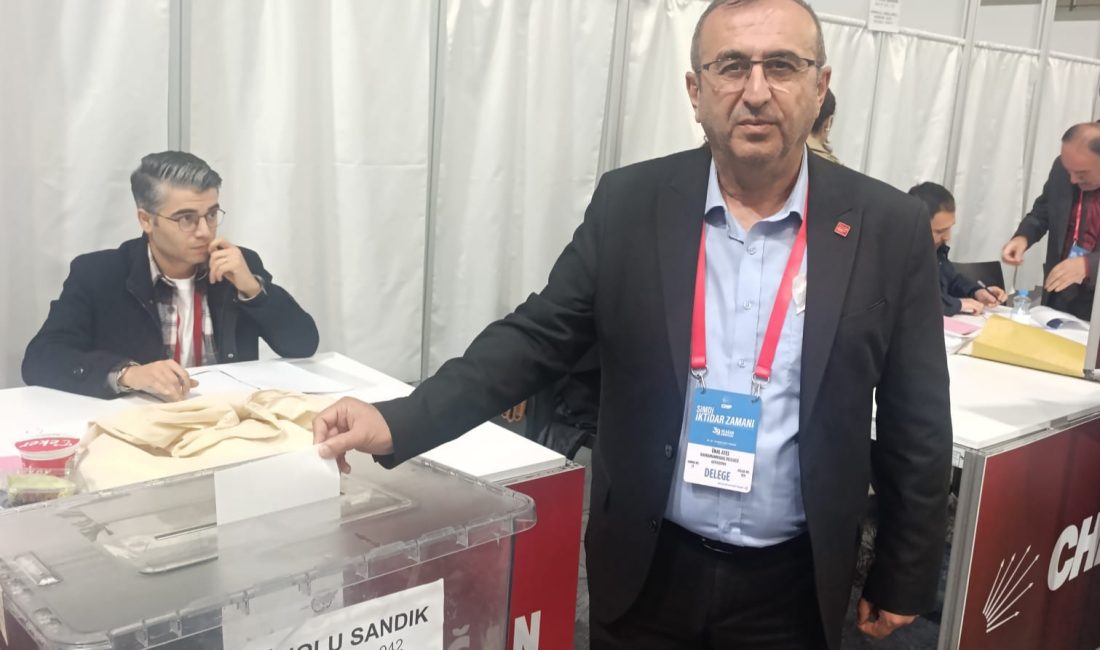 Başkan Ünal Ateş: ‘Kurultay, CHP’nin Büyük Yürüyüşünün Dönüm Noktasıdır Ateş, kurultay salonunda hakim olan coşkuya işaret ederek, “Cumhuriyet Halk