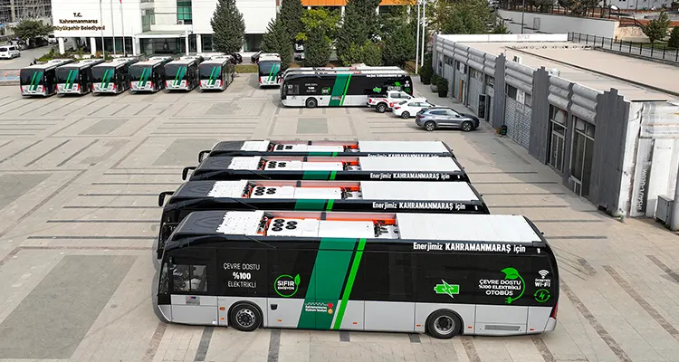 Büyükşehir, Elektrikli Otobüslerini Yolculuğa Hazırlıyor Kahramanmaraş Büyükşehir Belediyesi, toplu taşımada çevreci dönüşüm kapsamında ulaşım filosuna