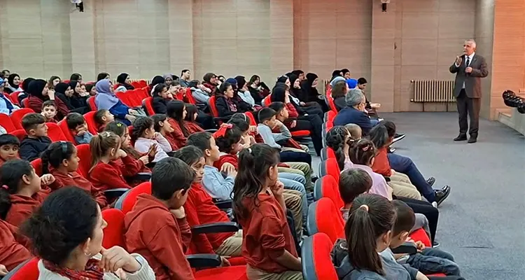 İKTA-DER BOŞ DURMUYOR, KOŞTURUYOR! İnsan Kitap ve Toplum Araştırmaları Derneği (İKTA-DER), kuruluşundan bu yana