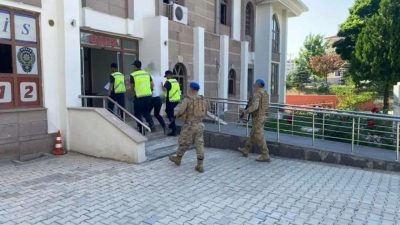 Yapılan faaliyetler kapsamında; Afşin ilçesinde 1 adet tabanca, 1 adet