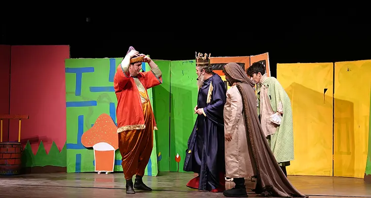 Kahramanmaraş Büyükşehir Belediyesi, sosyal belediyecilik anlayışını kültür ve sanatla harmanlayarak