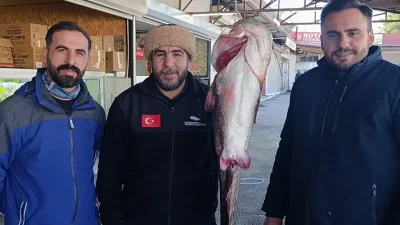 Kahramanmaraş’ta Menzelet Barajı ve Ceyhan Nehri üzerinde yer alan soğuk