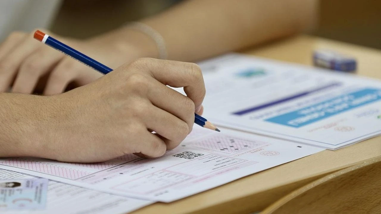 e yds yarin dort ilde yapilacak