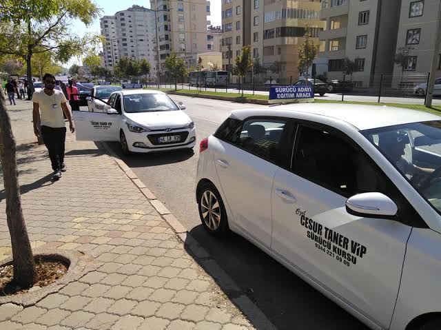 Hayata geçirilmesi planlanan düzenleme ile hem eğitim sürecinin daha şeffaf