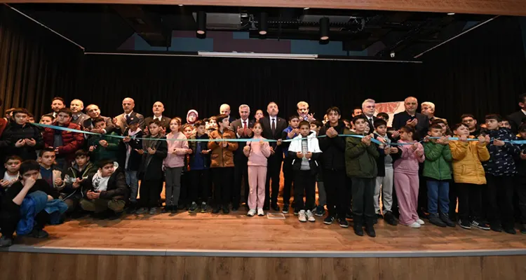 115 Yeni Dini ve Sosyal Merkez Toplu Açılış Töreniyle Hizmete Başladı Toplu açılış kapsamında şehir genelinde yapımı tamamlanan toplam 115 eser