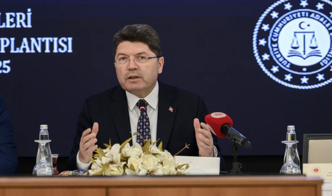 6 Şubat depremleri sonrası 2 bin 673 kişi hakkında dava açıldı Depremlerin 11 il başta olmak üzere ülkenin büyük bölümünde derin