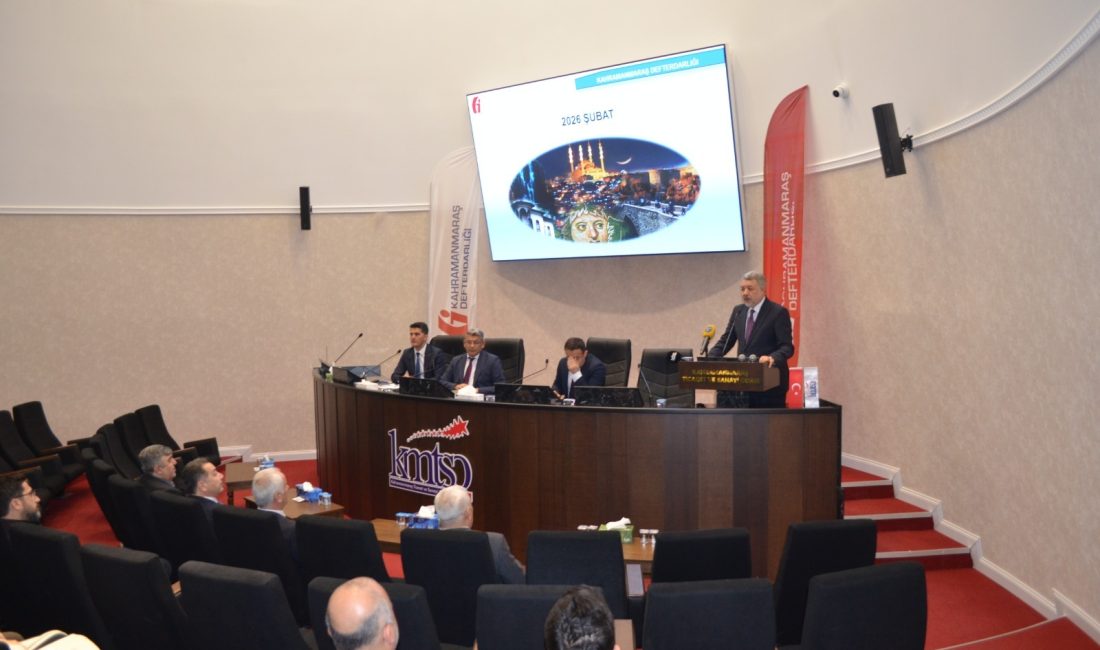 KMSMMMO VE DEFTERDARLIK’TAN BORÇ YAPILANDIRMA SEMİNERİ Seminer sonunda konuya ilişkin değerlendirmede bulunan Kahramanmaraş Serbest Muhasebeci Mali