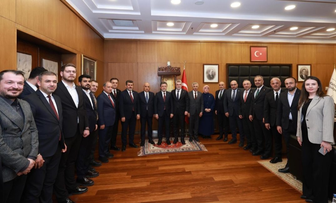 Kahramanmaraş Büyükşehir Belediye Başkanı Fırat Görgel, bir dizi programa katılmak